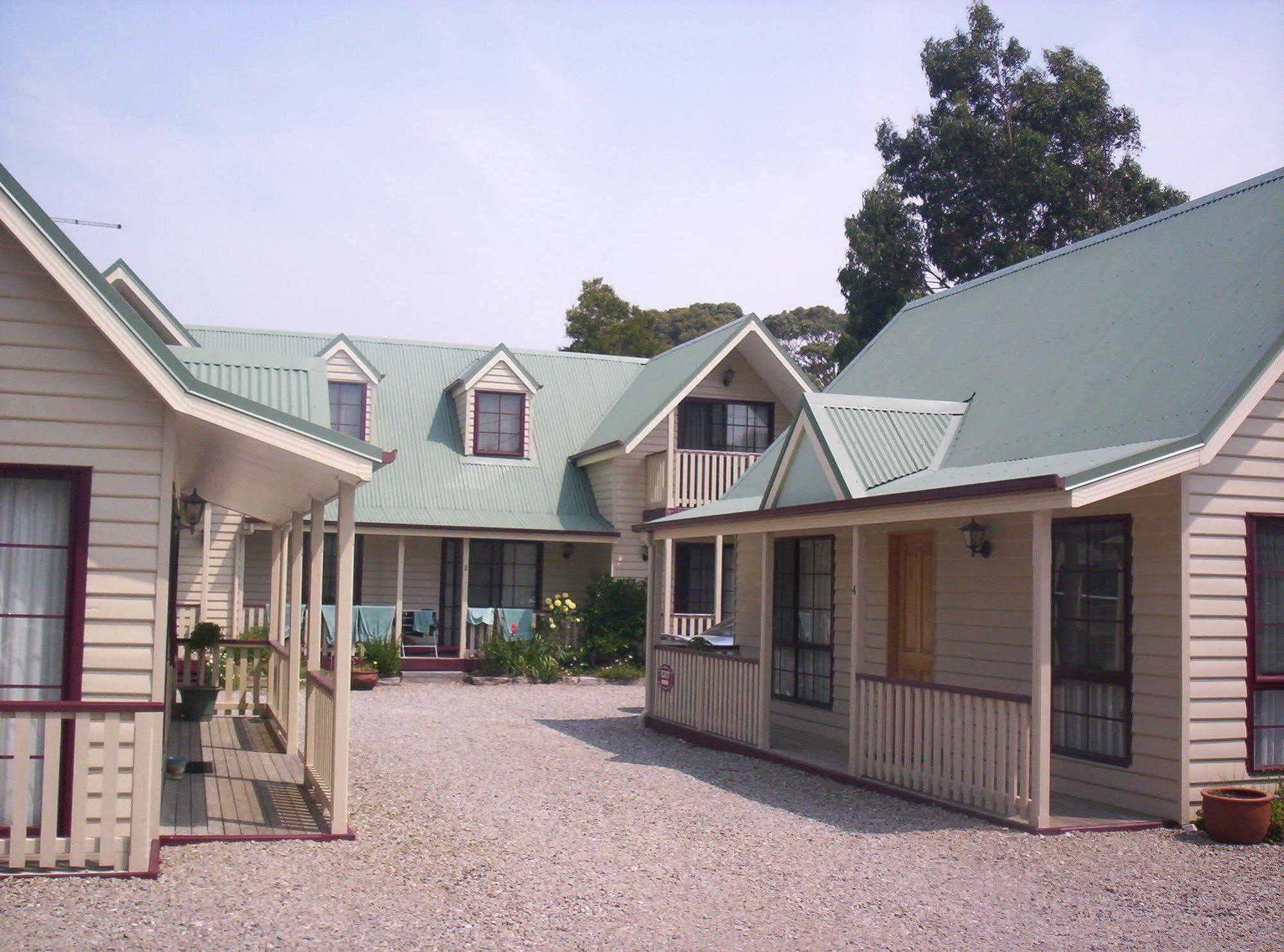 Kitty'S Cottages - Managed By Big4 Strahan Holiday Retreat Luaran gambar
